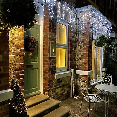 Guest house Abbey 3*