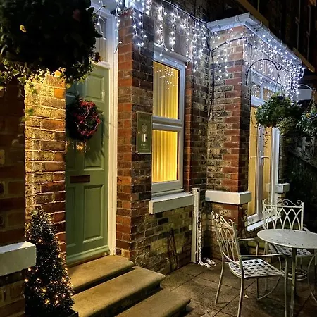 Guest house Abbey 3*